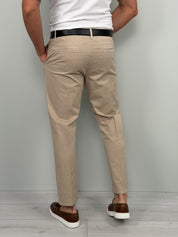 Pantalón de algodón premium (bolsillos traseros)