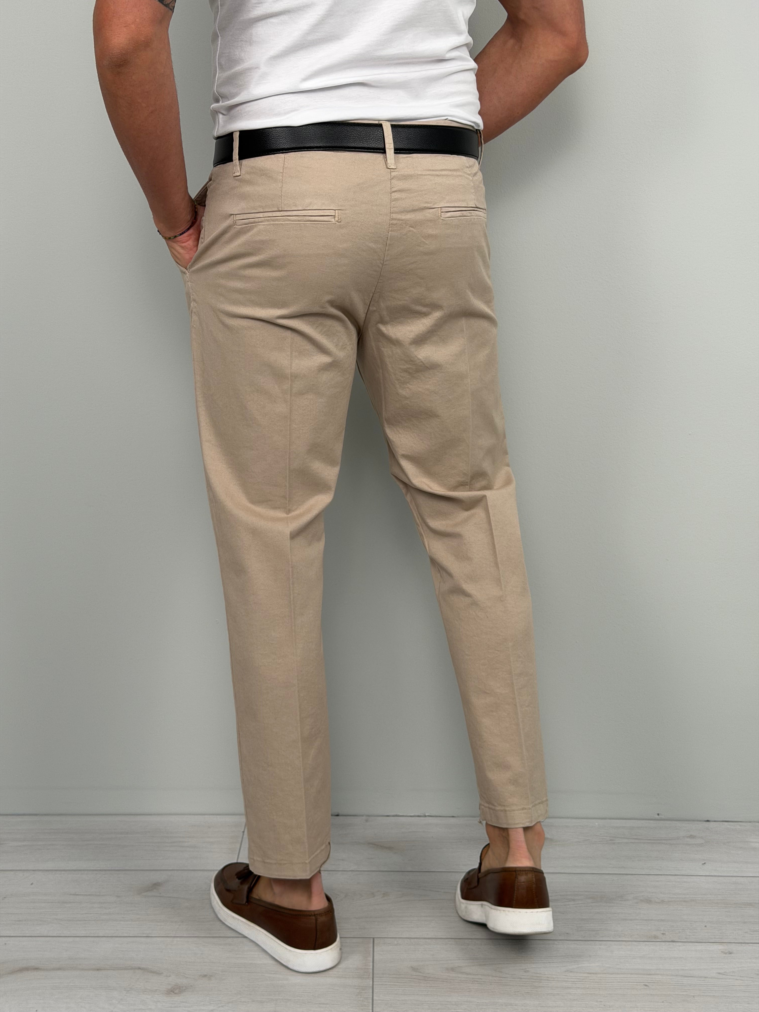 Pantalón de algodón premium (bolsillos traseros)