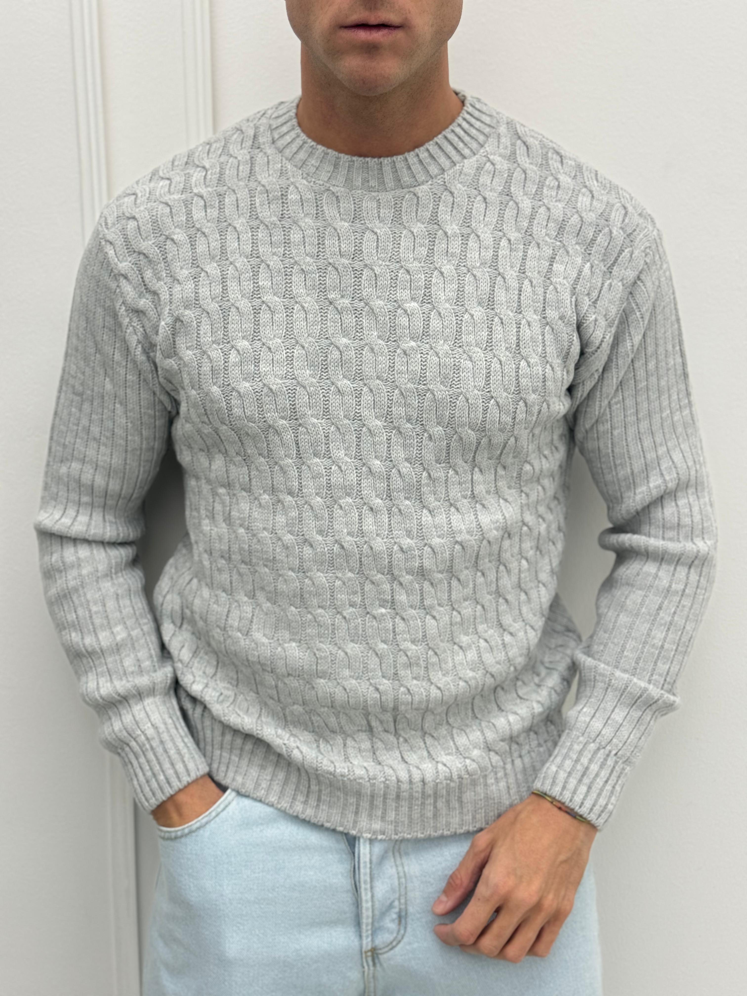 MAGLIONE V10 TRECCIA- Tg. M bianco e XL Grigio