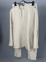 ABITO COREANO FIAMMATO