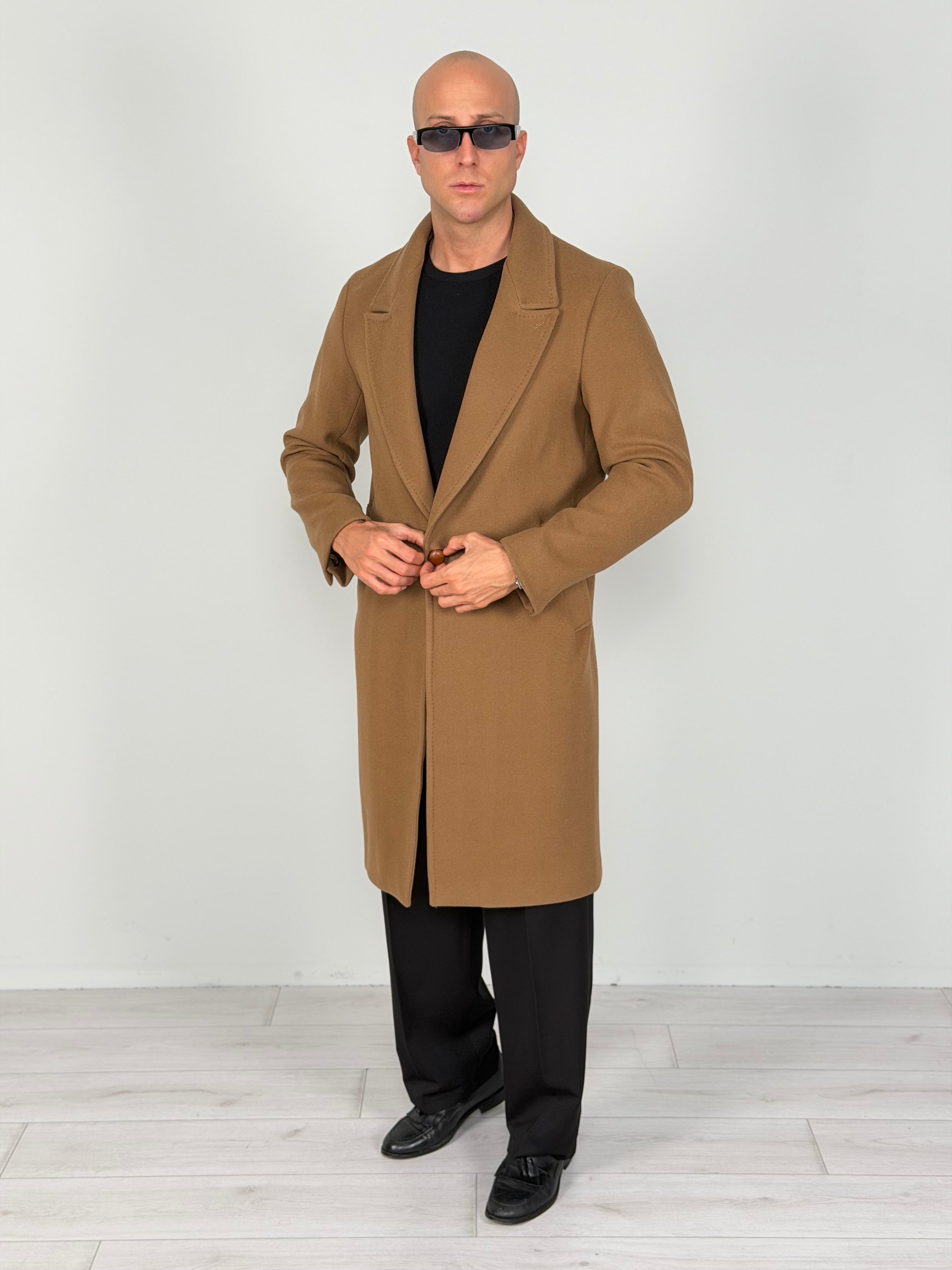 CAPPOTTO DEREK