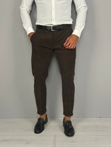 PANTALÓN MODELO CAPRI DE PANA CON VUELTA