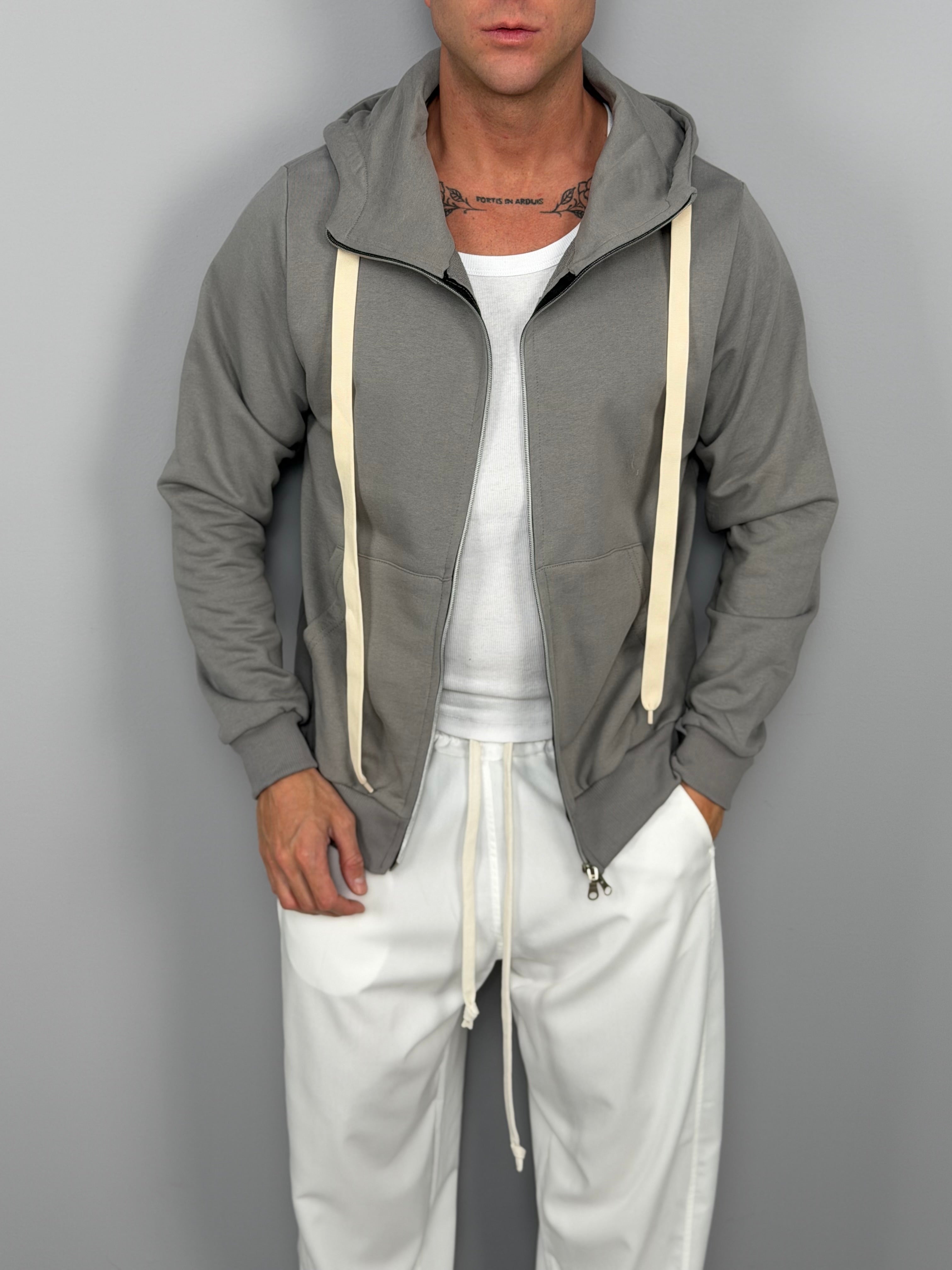 FELPA ZIP CAPPUCCIO GARZATA