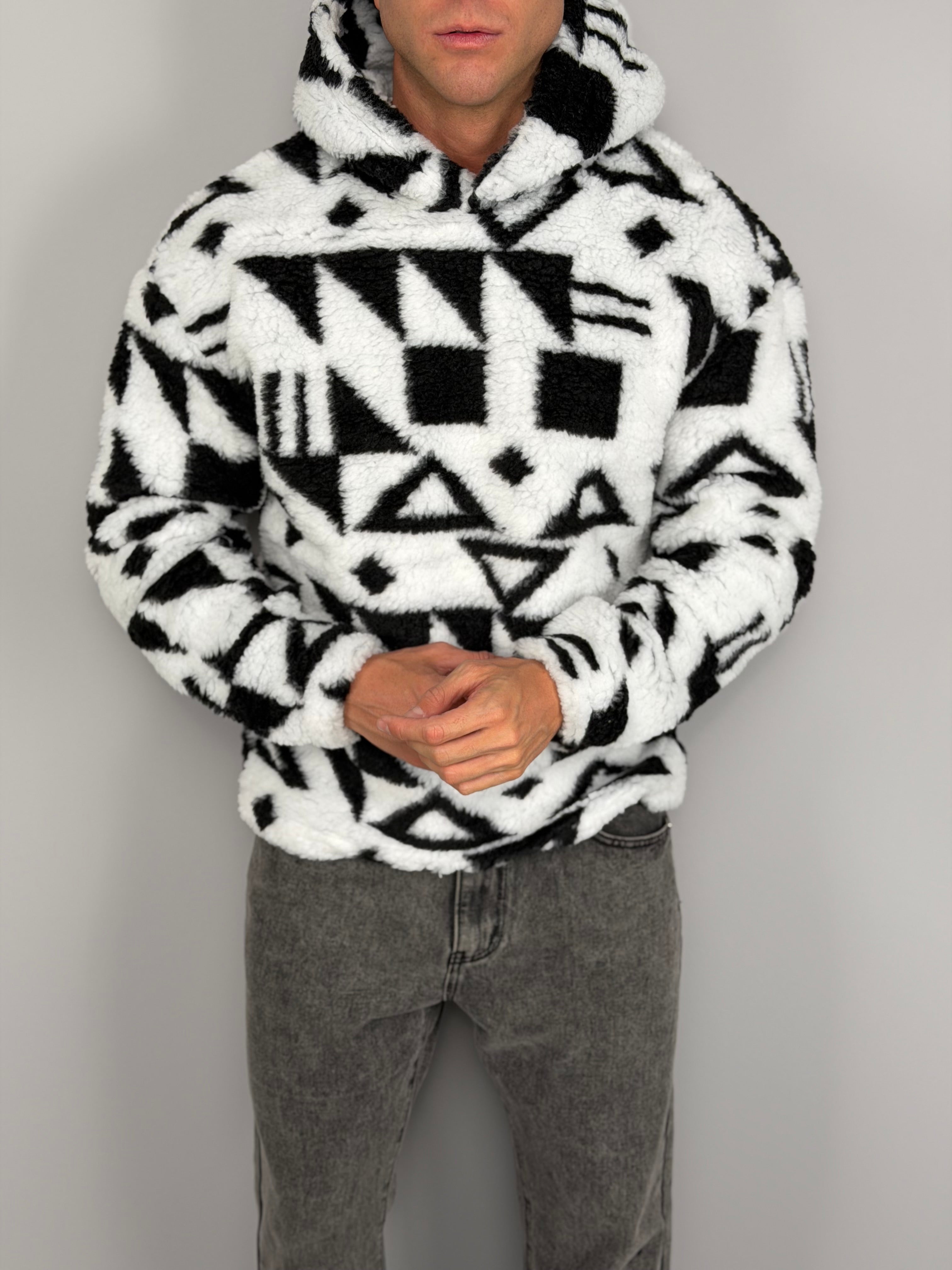 FELPA GEOMETRIC TEDDY