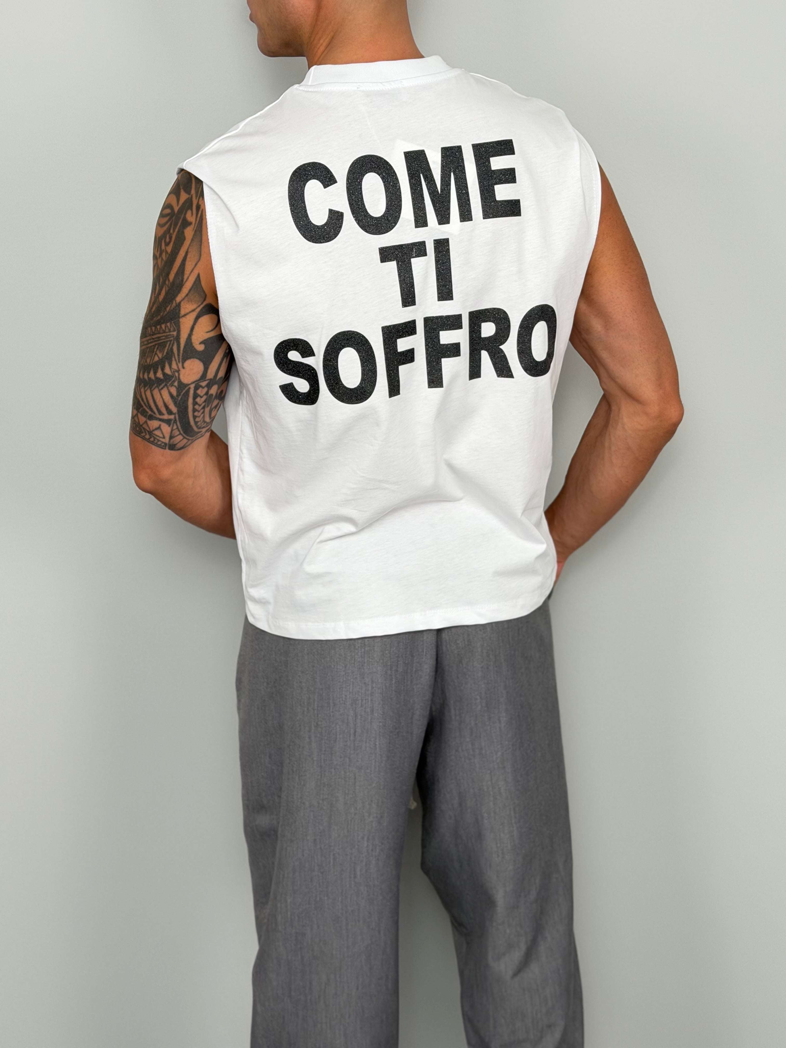 CAMISETA SIN MANGAS CON TEXTO V2