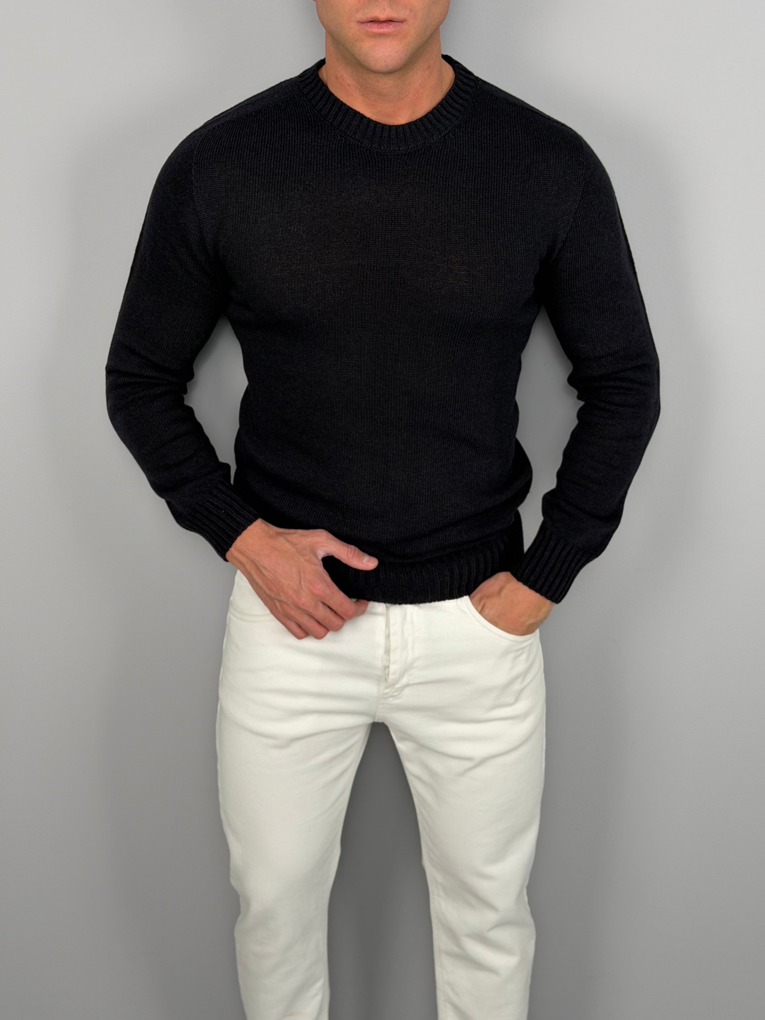 SIMPLE COTTON SWEATER