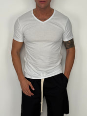 T-SHIRT SCOLLO V