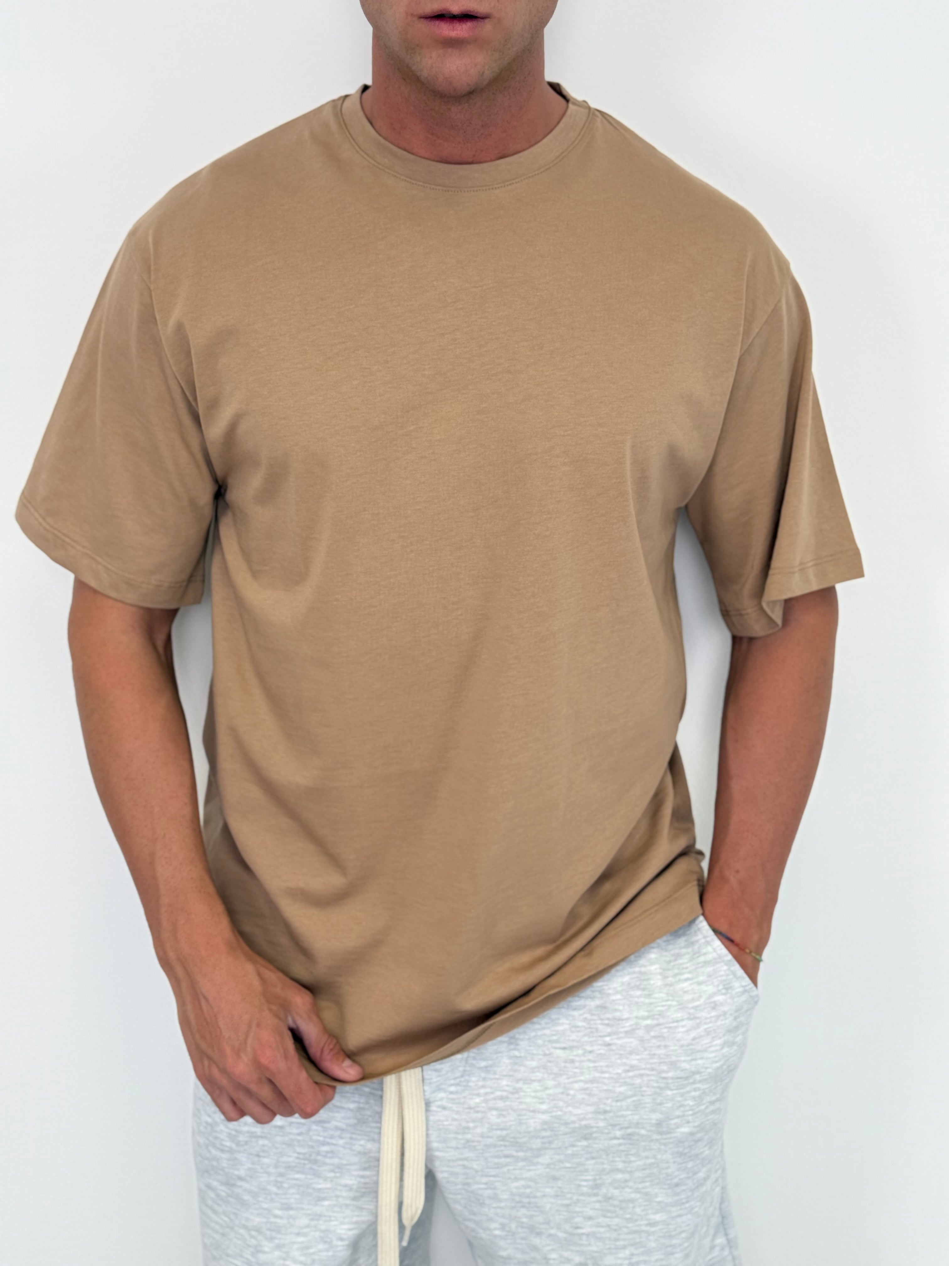 T-SHIRT OVER MADISON