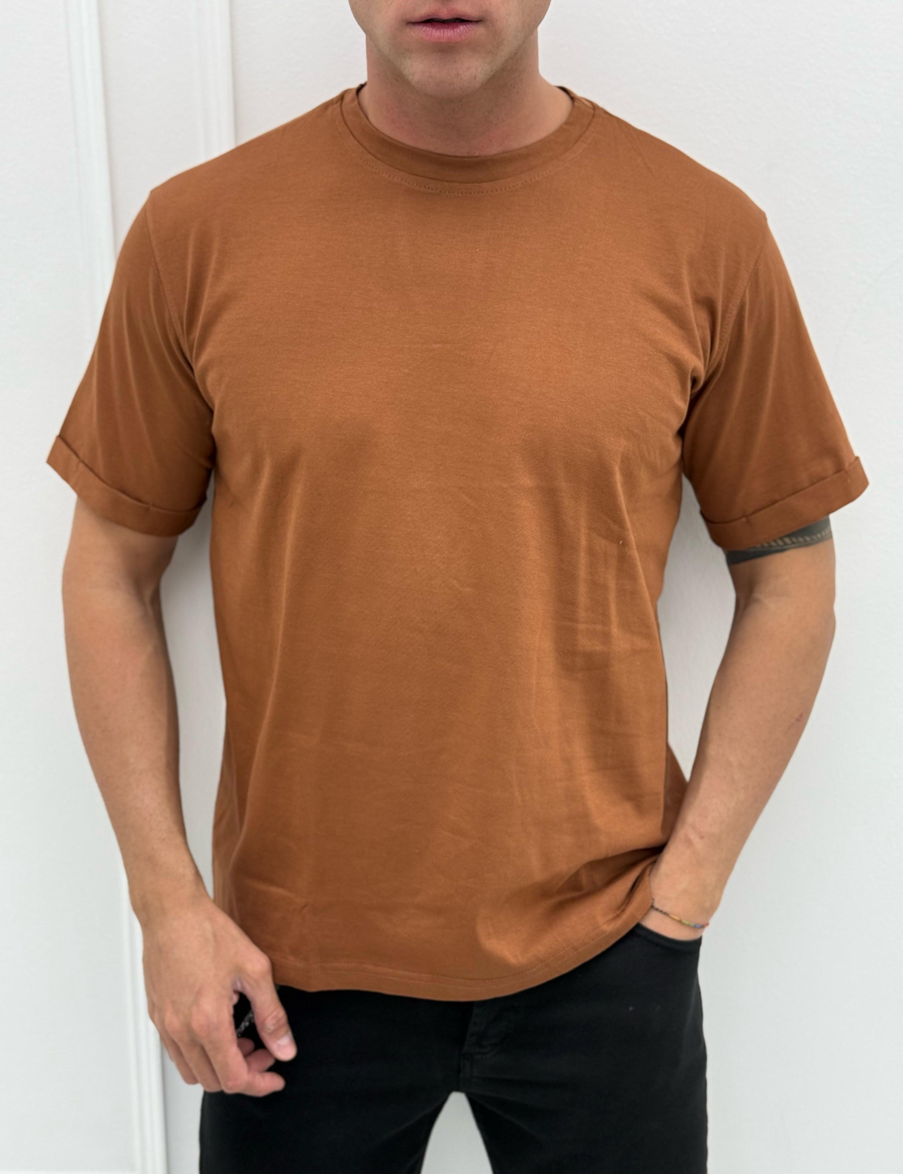 T-SHIRT MODERN RISVOLTINO