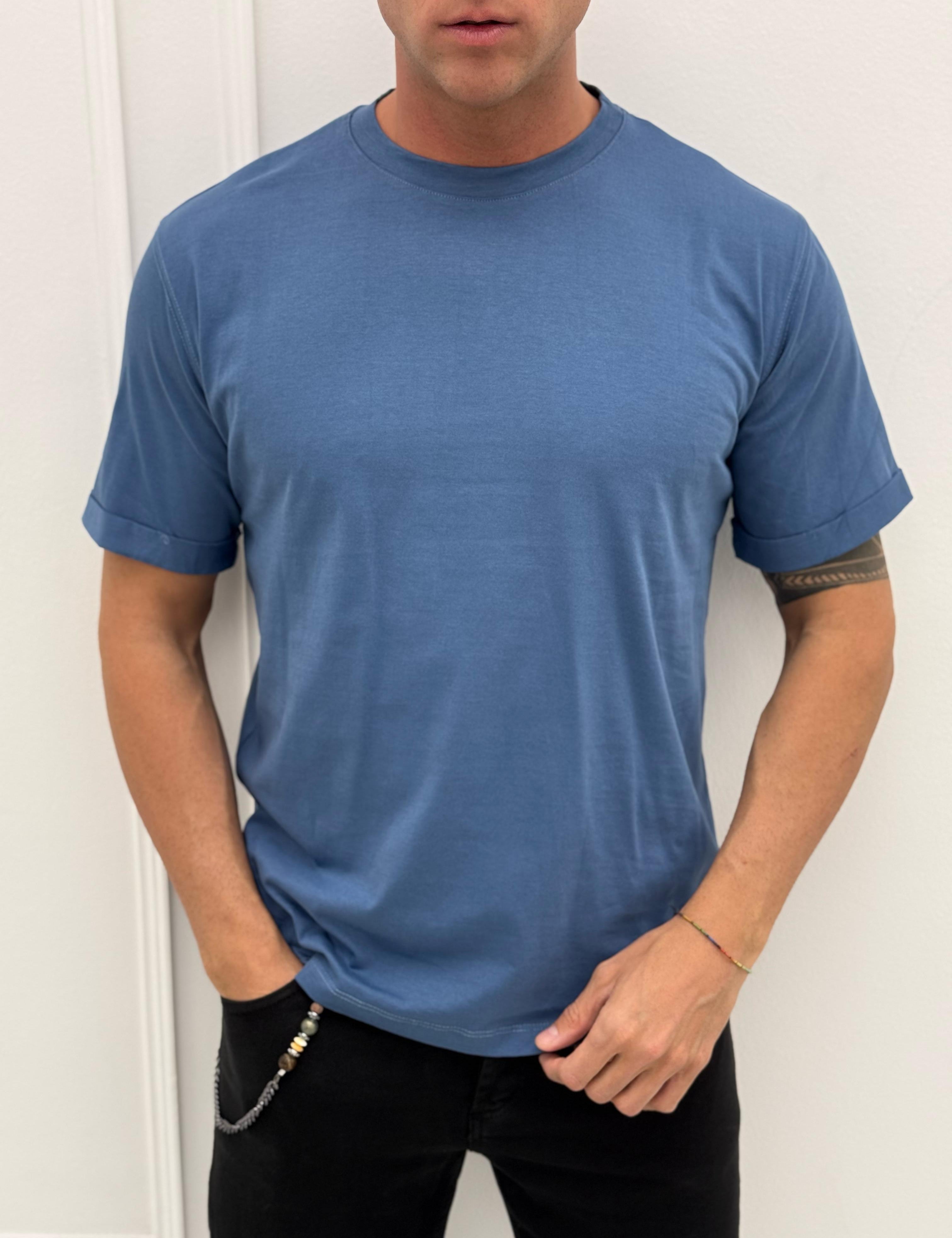 T-SHIRT MODERN RISVOLTINO