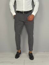 PANTALÓN MODELO CAPRI DE PANA CON VUELTA