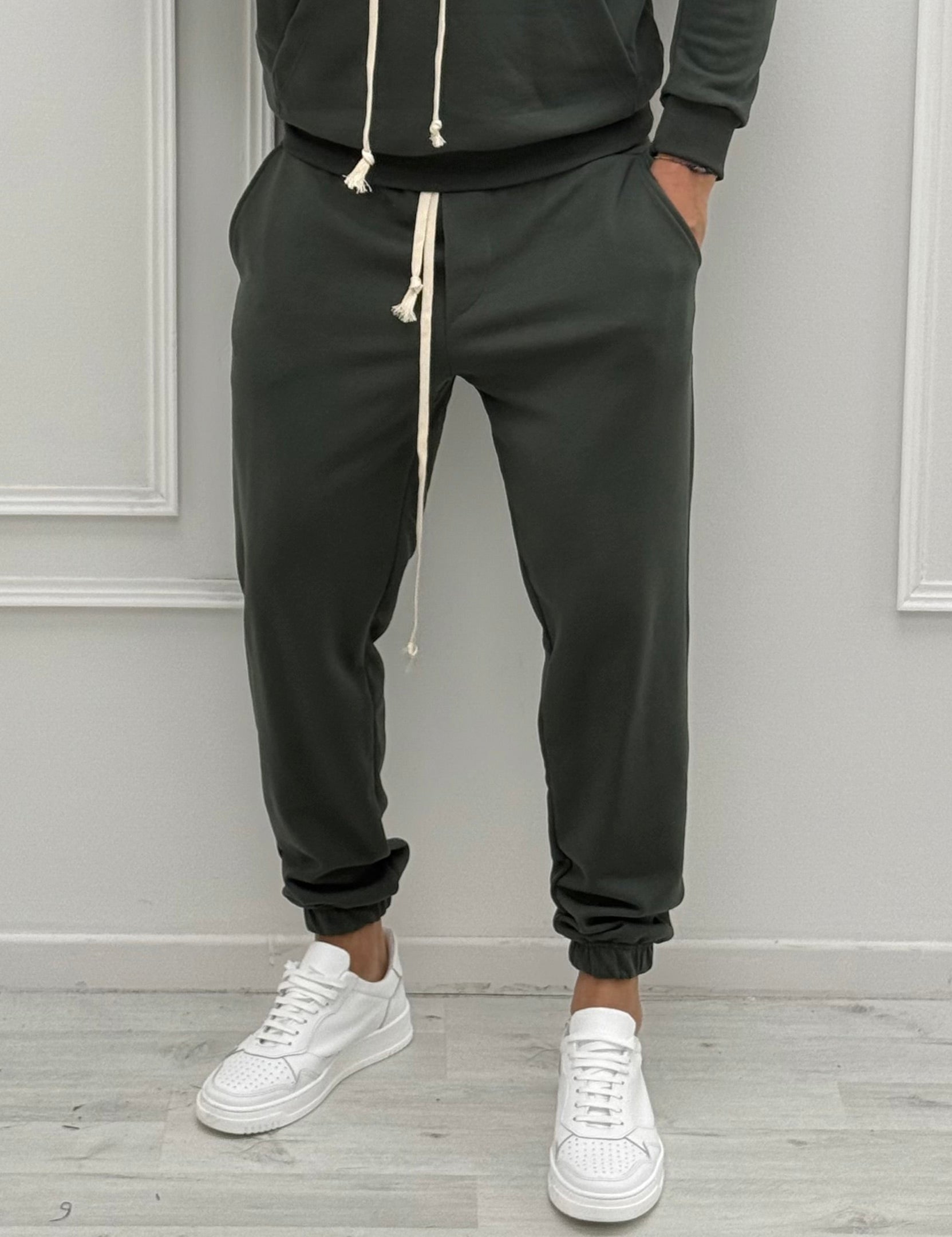 TUTA GARZATA OLYMPO - Tg. L Royal