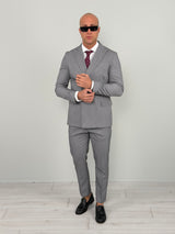 CLASSIC DOUBLE-BREASTED SUIT