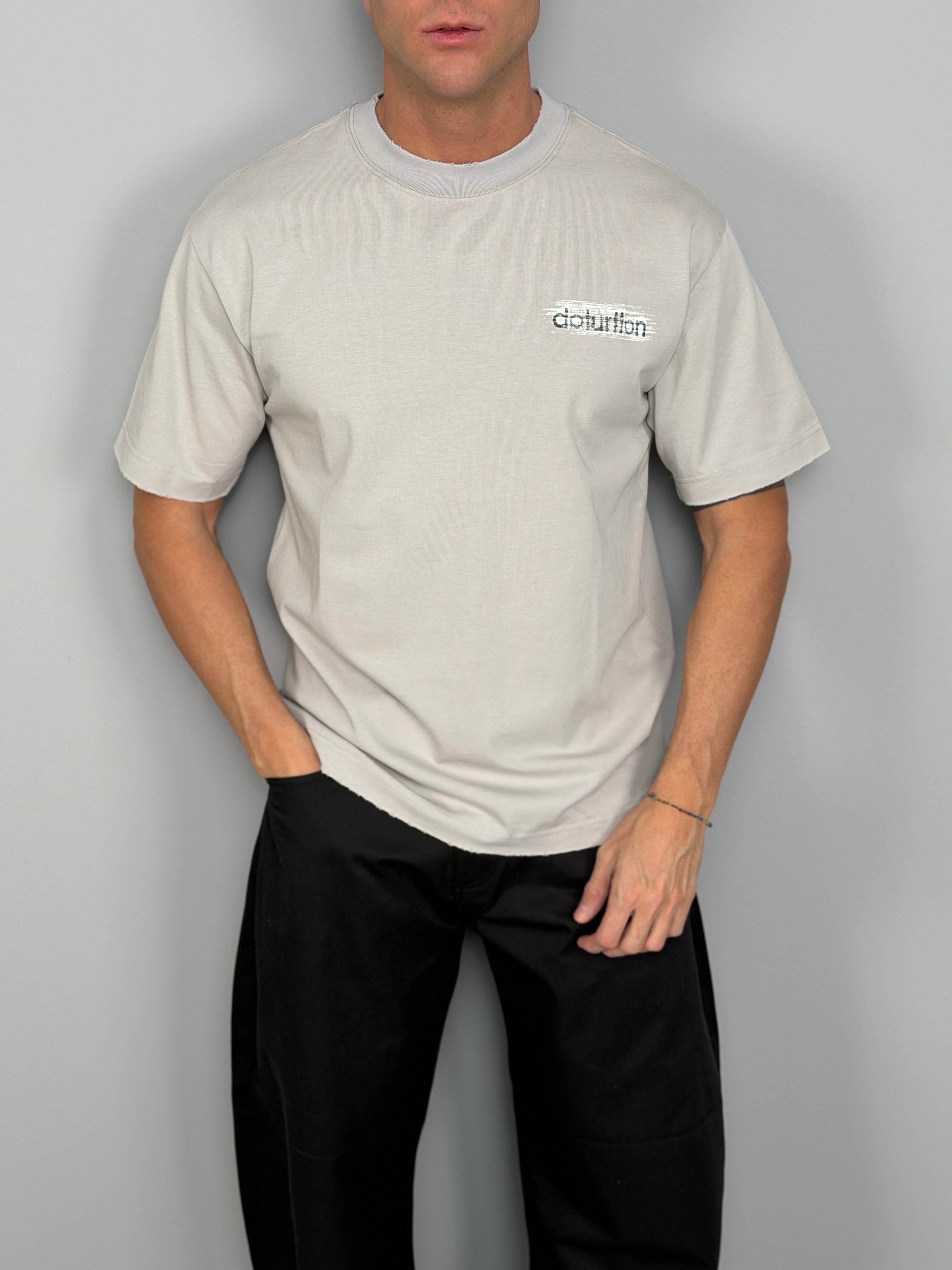 T-SHIRT DOTURTION