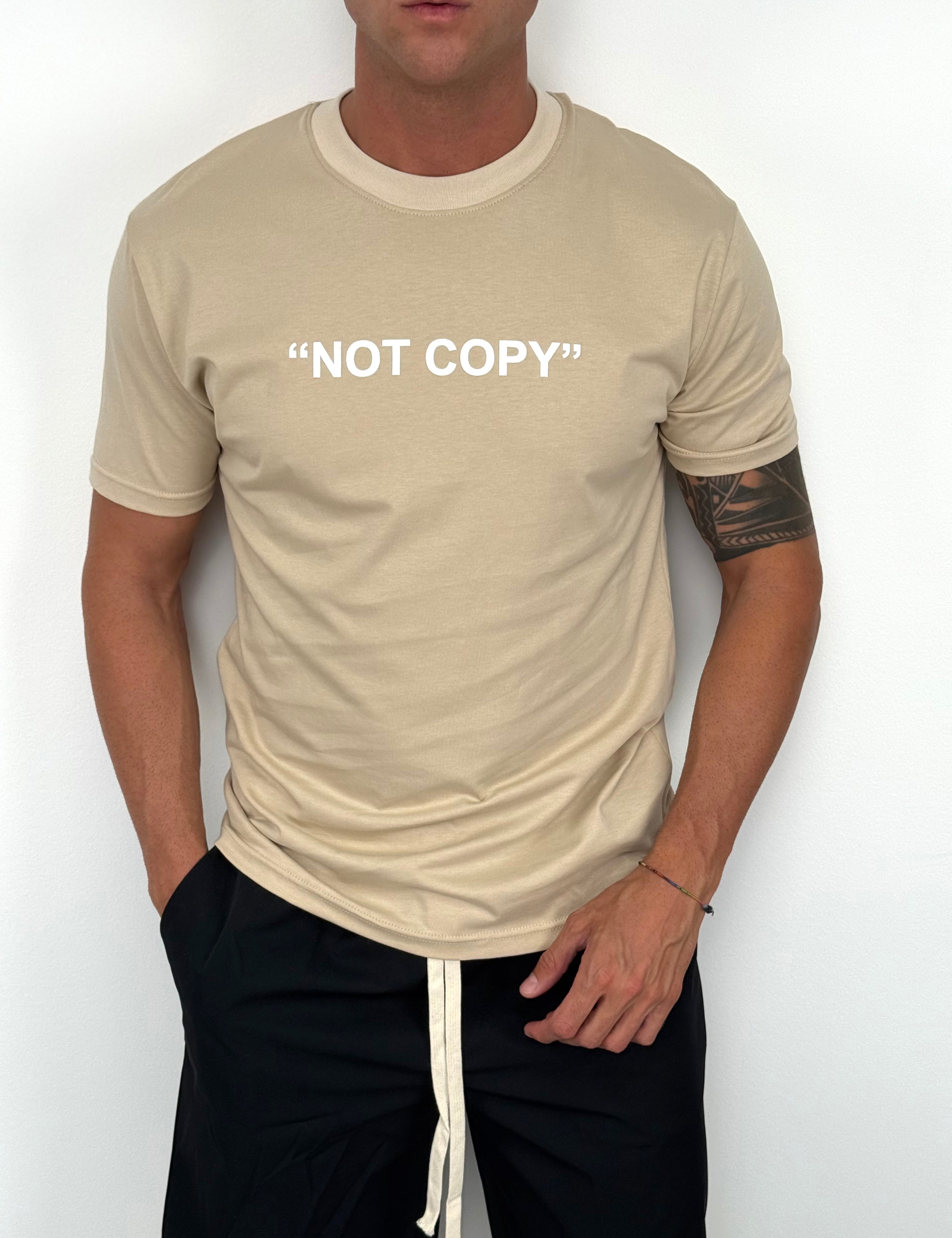 T-SHIRT "NOT COPY"