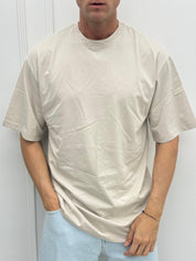 T-SHIRT OVER MADISON