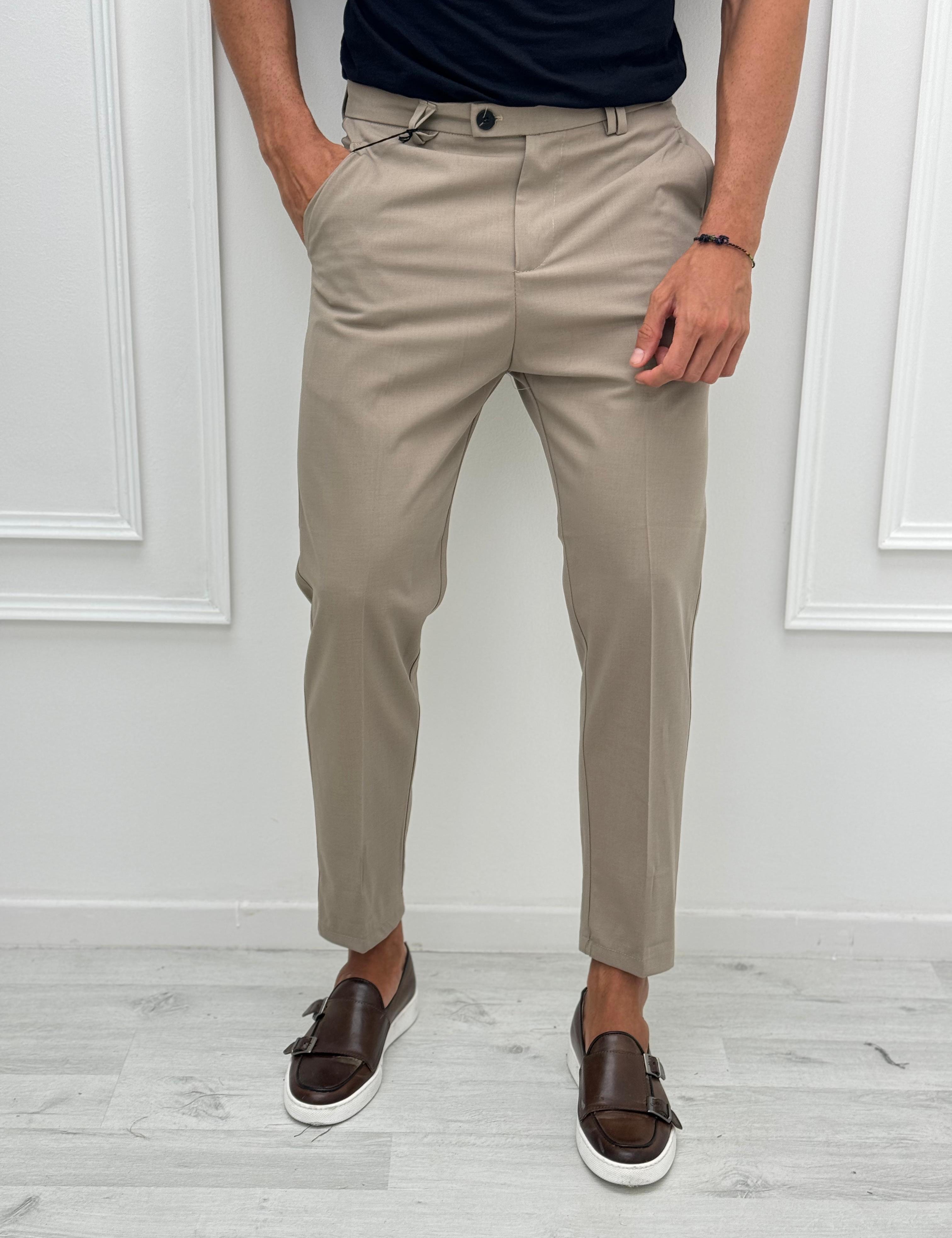 25 PANTALONE MOD CAPRI TASCHE DIETRO